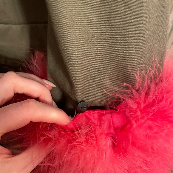 Pello Bello Jacket with Feather Sleeves - Picture 2 of 5